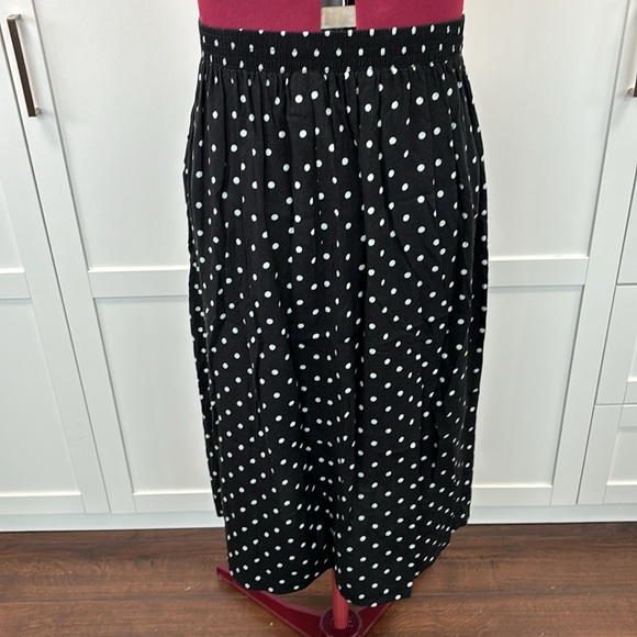 Vintage Black Skirt with Light Blue Polka Dots - Picture 3 of 5